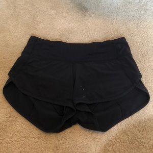 Lululemon black speed up short